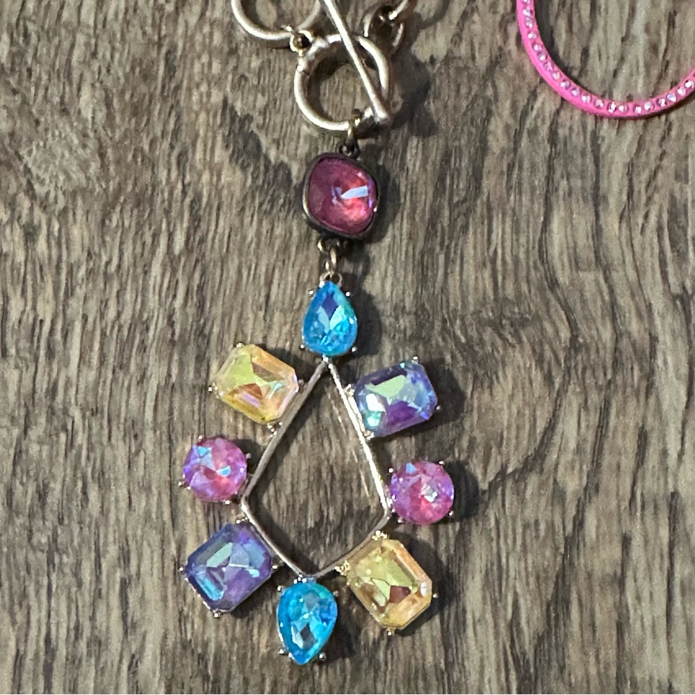 New Pink Panache gold necklace multi colored swavorskis. New teardrop earrings. - Picture 5 of 5